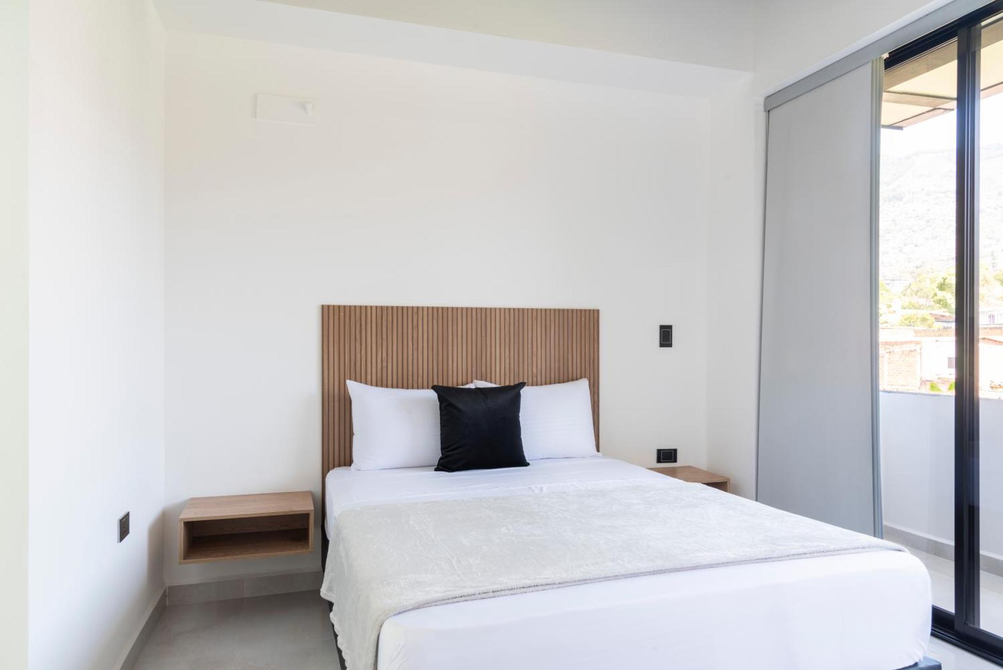 Nook Apartamentos En El Corazon De Меделин Екстериор снимка